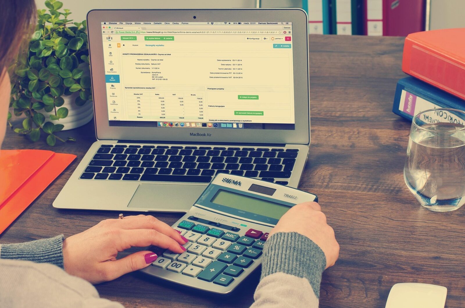 acompte sur salaire