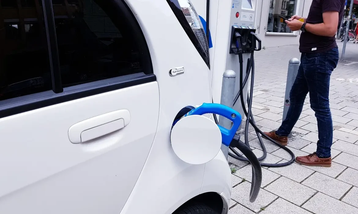 voiture électrique leasing social 2025